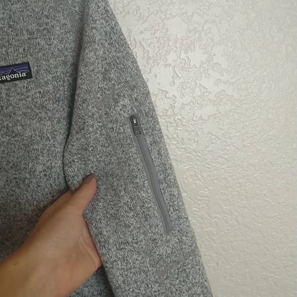 Patagonia women's better sweater 1/2 zip grey embroidery sz M - Picture 4 of 7